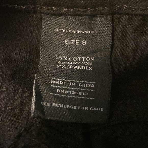 Black Distressed Jeans from Fashion Nova - Picture 3 of 4